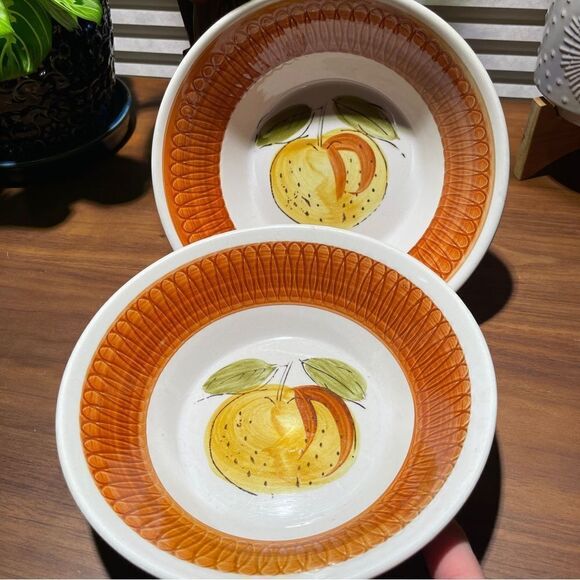 Other - Set of 2 Vintage Bowls
